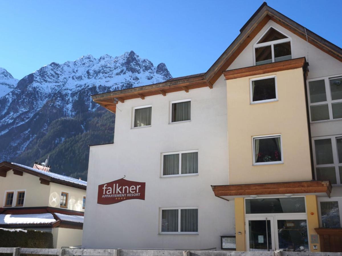 Apartment Falkner-1 By Interhome Oberlaengenfeld ภายนอก รูปภาพ